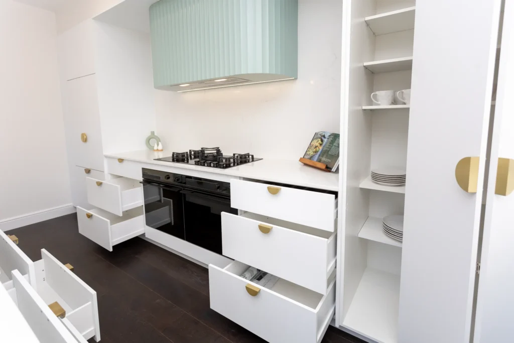 8 Expert Storage Solution Tips For Your Custom Kitchen 1 S2U 5044