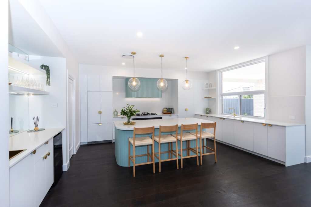 How to Build an Ergonomic Kitchen on the Central Coast 1 S2U 4989